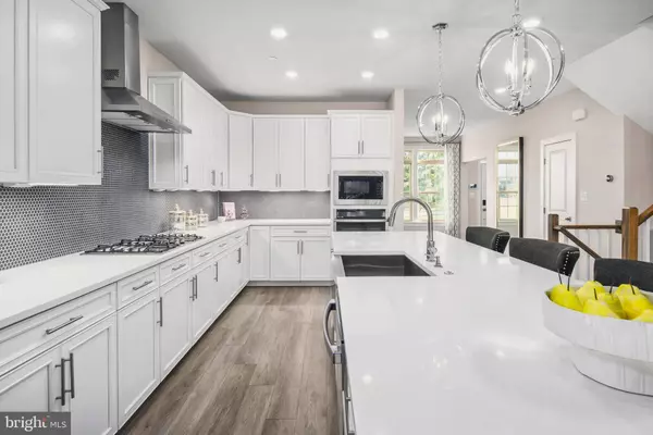 605 HARRINGTON ST, Middle River, MD 21220