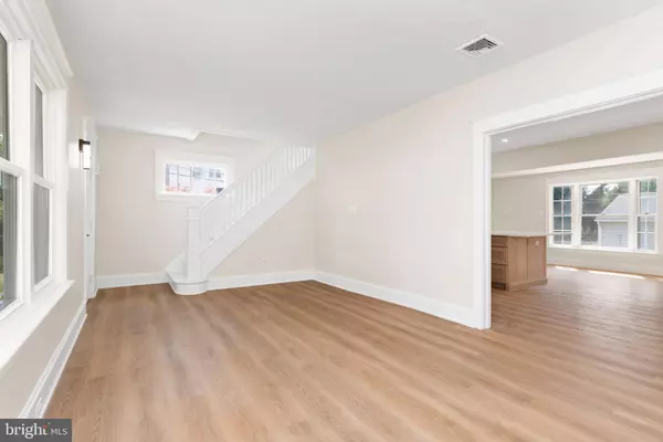 116 N 27TH ST, Camp Hill, PA 17011