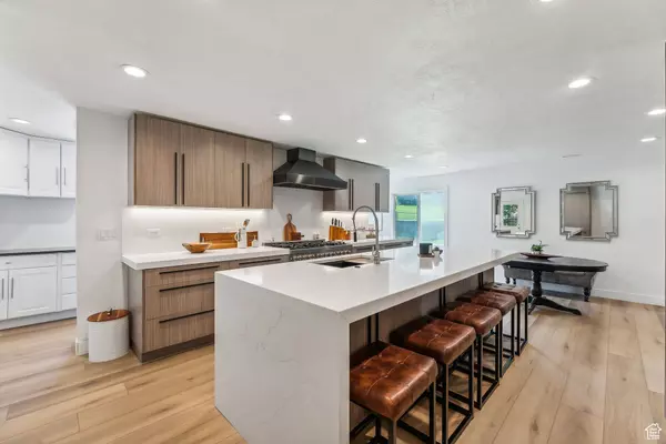 83 S DAVIS, Bountiful, UT 84010