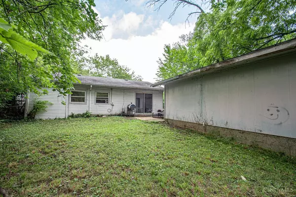 4082 Middlehurst Ln, Dayton, OH 45406