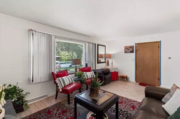 7449 W Beckett AVENUE, Milwaukee, WI 53216