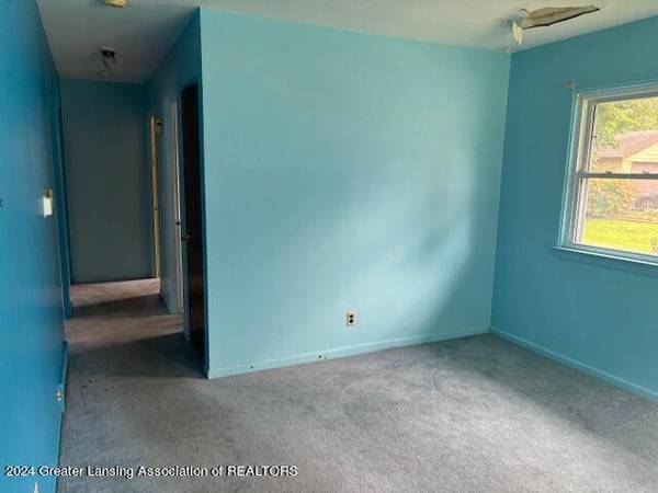 1925 Hillcrest Street, Lansing, MI 48910, Lansing, MI 48910