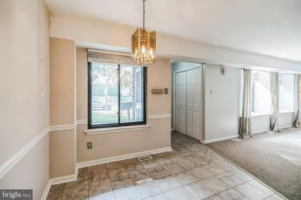 22 FITZWATERTOWN RD #UNIT A-10, Willow Grove, PA 19090