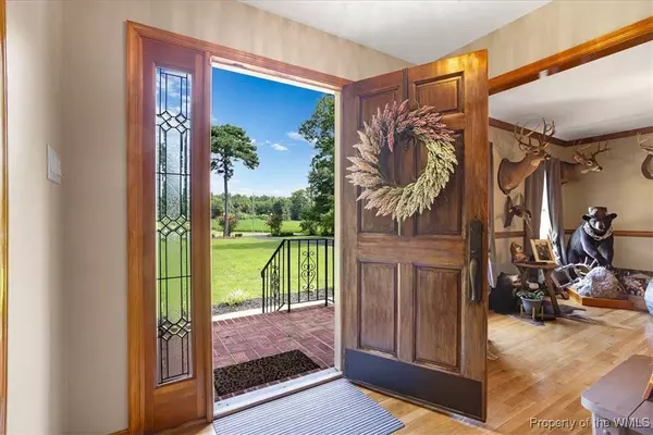 1641 Quaker RD, Quinton, VA 23141