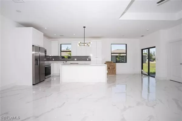 1840 NW 20th AVE, Cape Coral, FL 33993