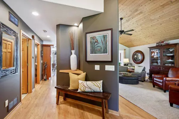 5513 Sandhill Drive, Middleton, WI 53562