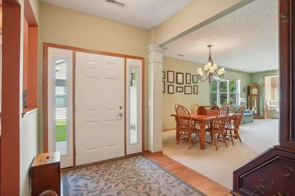 5249 157th ST N, Hugo, MN 55038