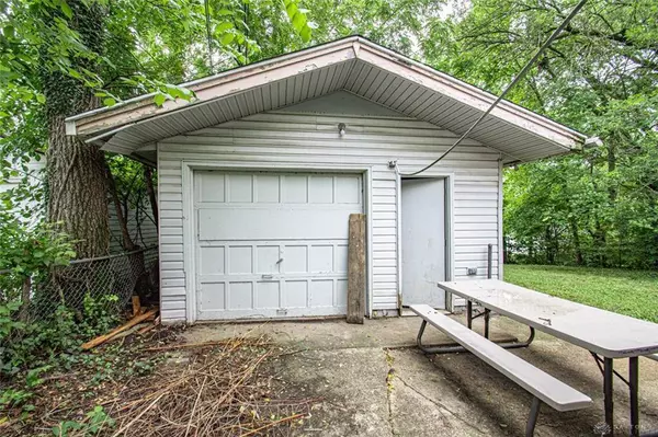 4082 Middlehurst Lane, Dayton, OH 45406