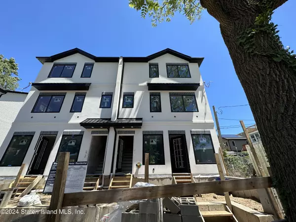 19 Aultman AVE, Staten Island, NY 10306