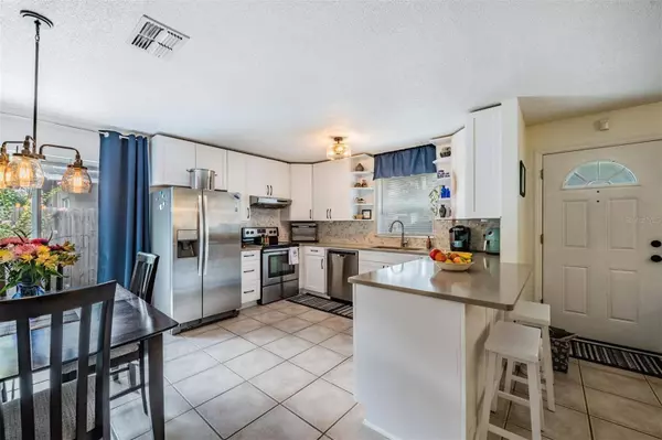 5808 N 18TH ST, Tampa, FL 33610