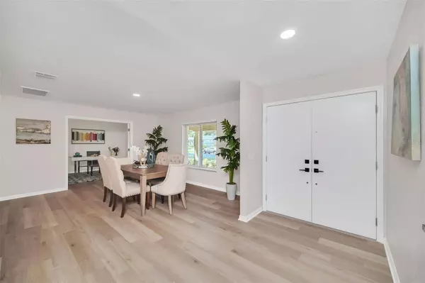 8216 BANYAN BLVD, Orlando, FL 32819