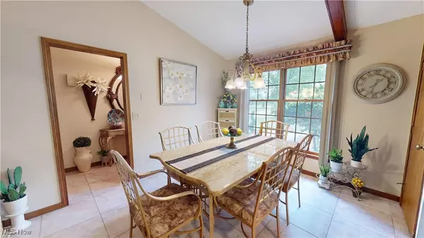 7474 Sugartree DR, Boardman, OH 44512