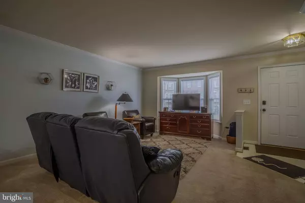 807 DESOTA WAY, Martinsburg, WV 25401