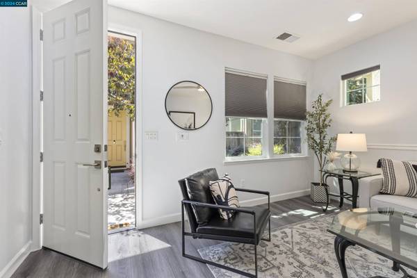 1569 Glenn St, Hayward, CA 94545