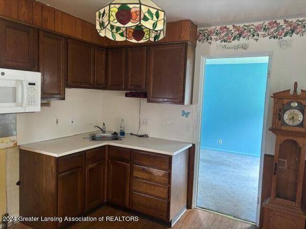 1925 Hillcrest Street, Lansing, MI 48910, Lansing, MI 48910