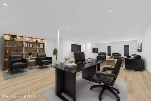 19 Aultman AVE, Staten Island, NY 10306