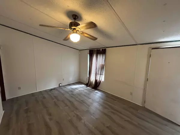 4408 Lost Pine Drive, Tallahassee, FL 32305-7382