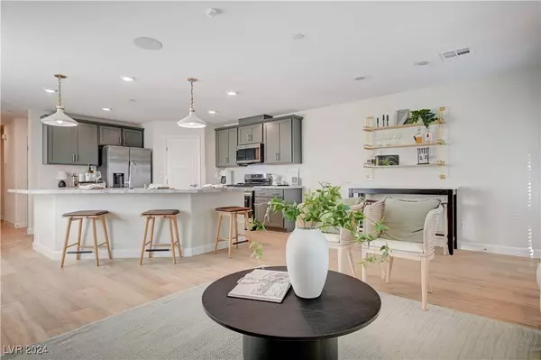 631 Morbucks Lane #1056, Henderson, NV 89011