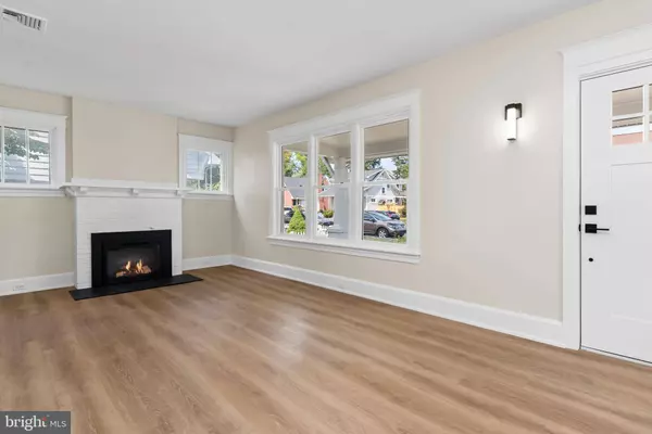 116 N 27TH ST, Camp Hill, PA 17011