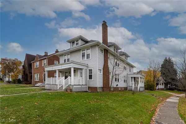 2200 Jackson BLVD, University Heights, OH 44118