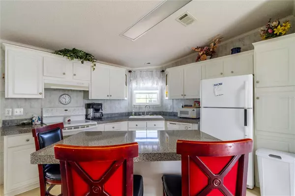 29433 TURBAK DR, Punta Gorda, FL 33982