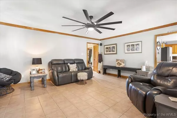 1641 Quaker RD, Quinton, VA 23141