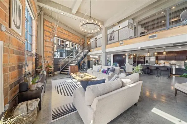 2120 Wyandotte ST #5, Kansas City, MO 64108