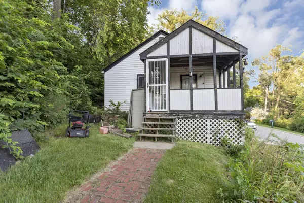 714 Riverview RD, Algonquin, IL 60102