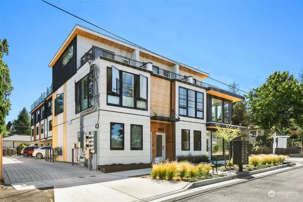 9858 California AVE SW, Seattle, WA 98136