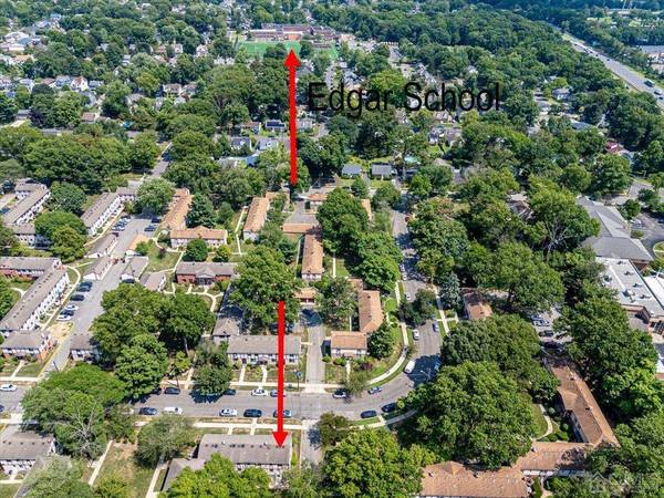 213 Newman ST, Metuchen, NJ 08840