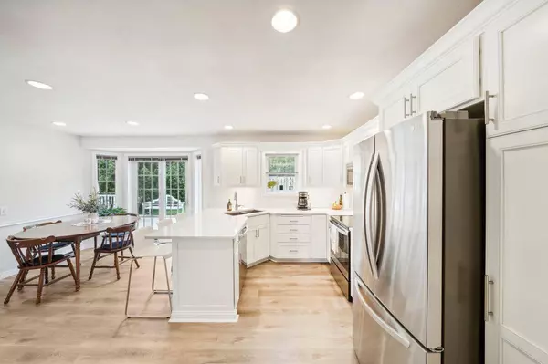 2622 N Norfolk Circle, Fitchburg, WI 53719