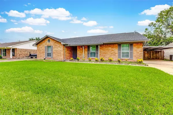 1708 Ruella LN, Pasadena, TX 77502