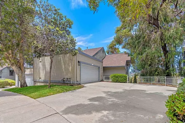 4617 Villas CT, Bonita, CA 91902