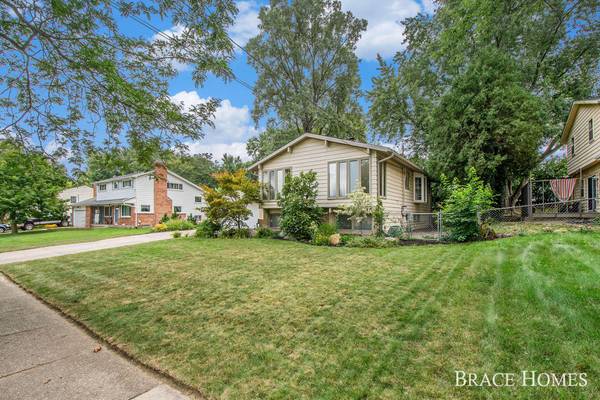 4548 Bonnie SE Avenue, Grand Rapids, MI 49508