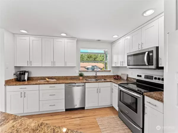 5421 144th PL SW, Edmonds, WA 98026