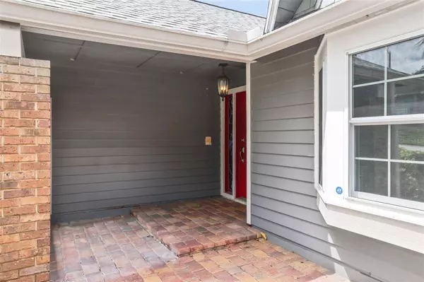 2092 SALISBURY CT, Palm Harbor, FL 34683