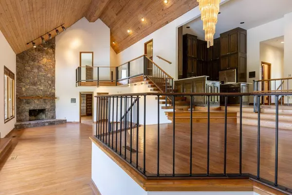 8121 Mahan Gap Rd, Ooltewah, TN 37363