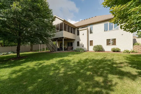 1934 Century Valley LN NE, Rochester, MN 55906