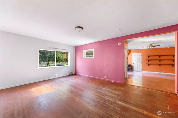 1758 Old Samish RD, Bellingham, WA 98229