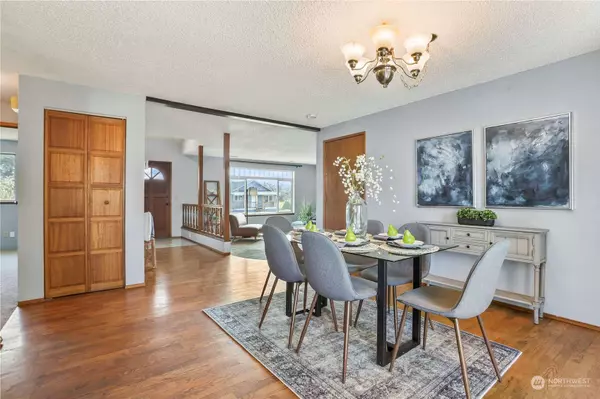 405 Clay ST, Auburn, WA 98001