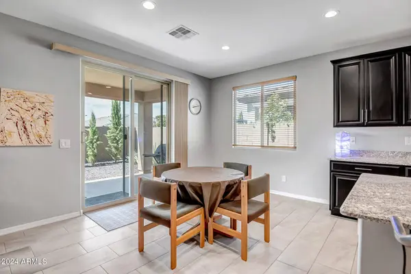 16087 W DESERT HILLS Drive, Surprise, AZ 85379