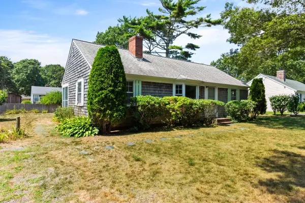 81 Pine Grove Road, South Yarmouth, MA 02664