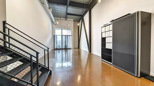 950 Broadway #24, Chelsea, MA 02150