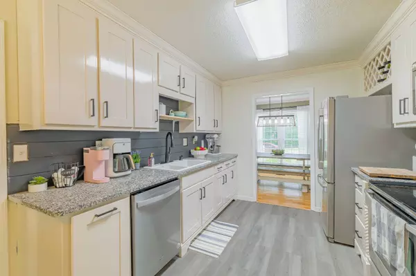 334 Timberlake Dr, Estill Springs, TN 37330