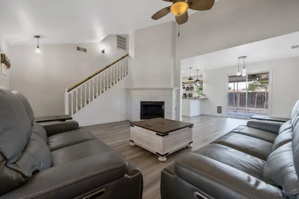 803 S Pinkham Street, Visalia, CA 93292