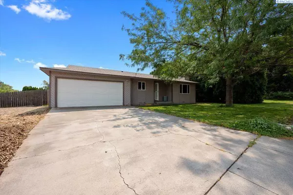 4205 S Sharron St., Kennewick, WA 99337