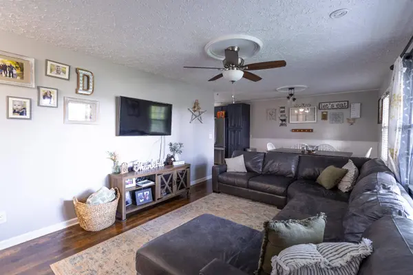 5107 ARMSTRONG ST, Dublin, VA 24084