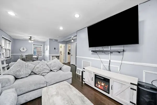 17943 Exchange AVE, Lansing, IL 60438