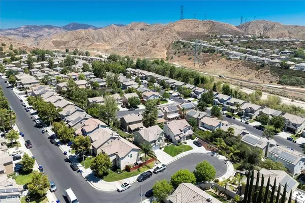 21507 Sutters Mill CT, Saugus, CA 91390