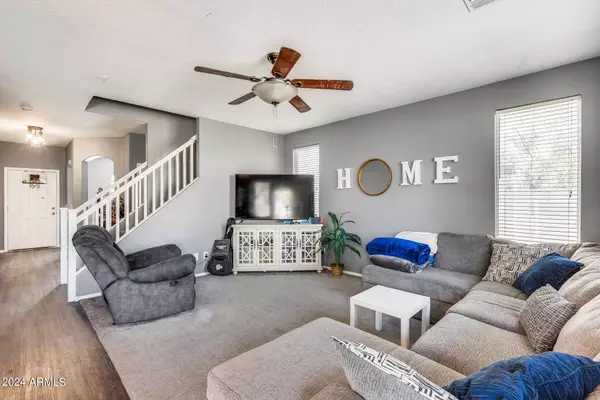 4728 E MEADOW MIST Lane, San Tan Valley, AZ 85140